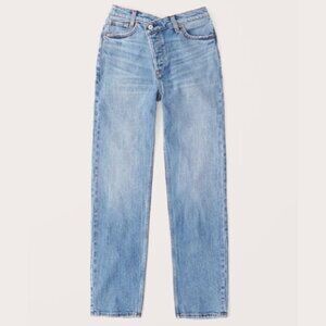 ABERCROMBIE & FITCH The Dad High Rise Jeans with Cross-Over Waistband
